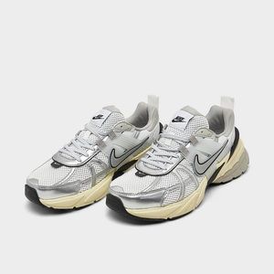 Nike V2K Runtekk Running Shoes